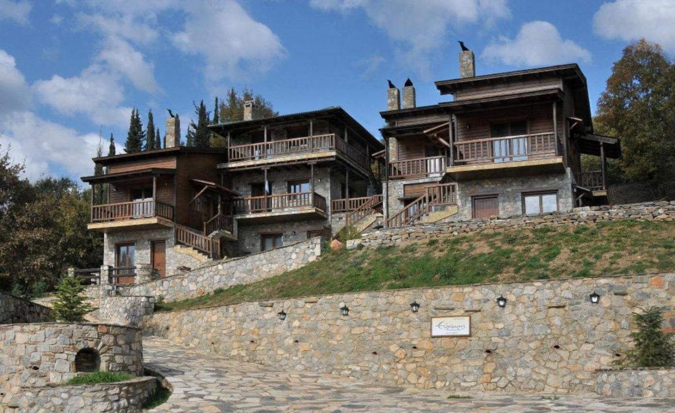 Efharis Filoxenon Apartment Feneos Exterior photo